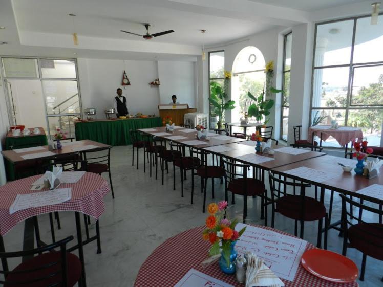 Eurostar Inn Khajuraho Luaran gambar